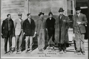 Photo of elected officials in 1915.